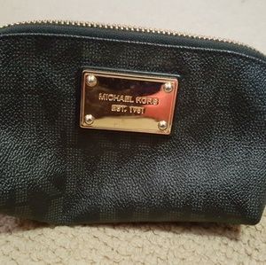 Michael Kors travel mini make up bag
